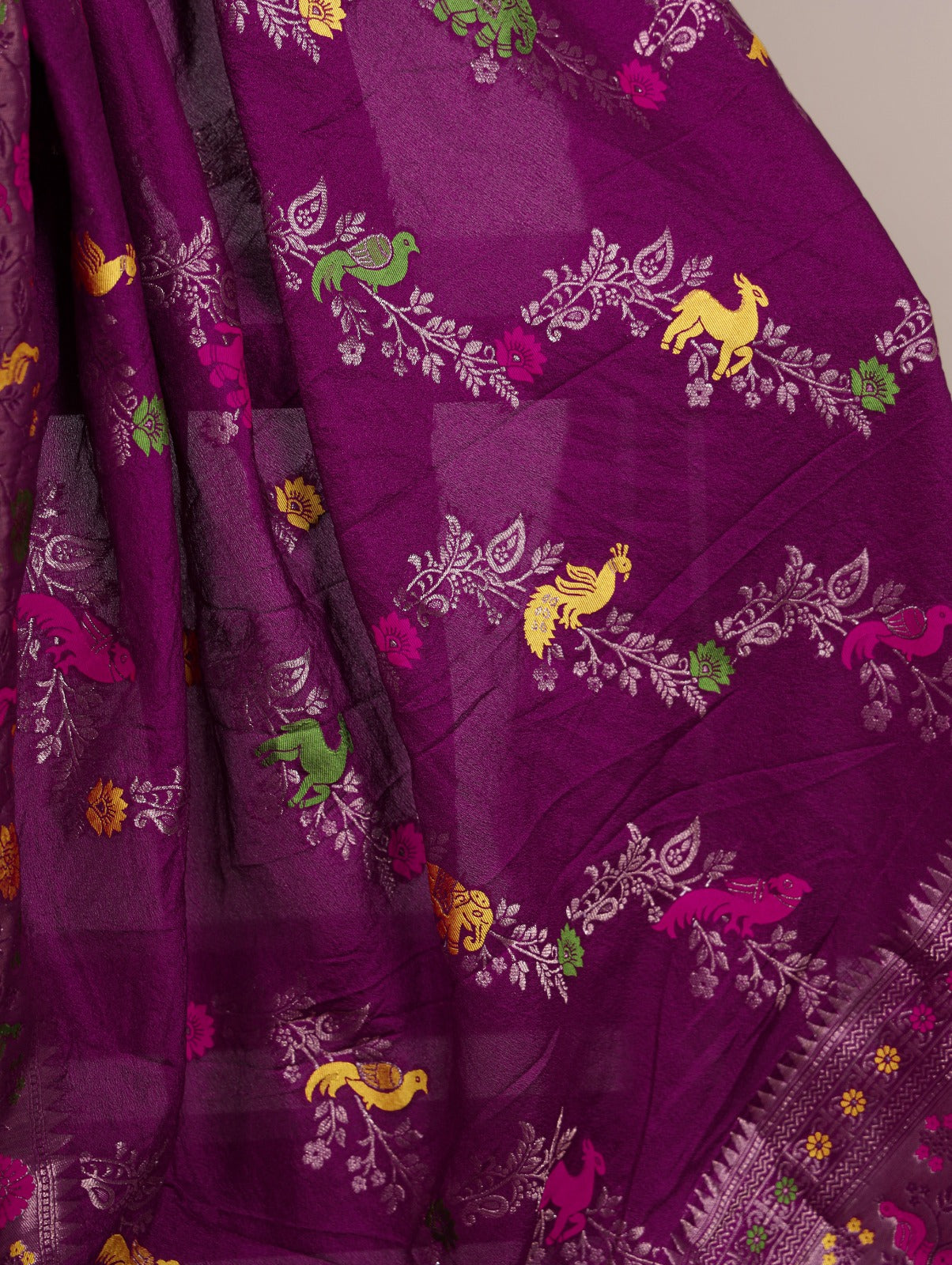 Vintage weaving stylish traditional saree