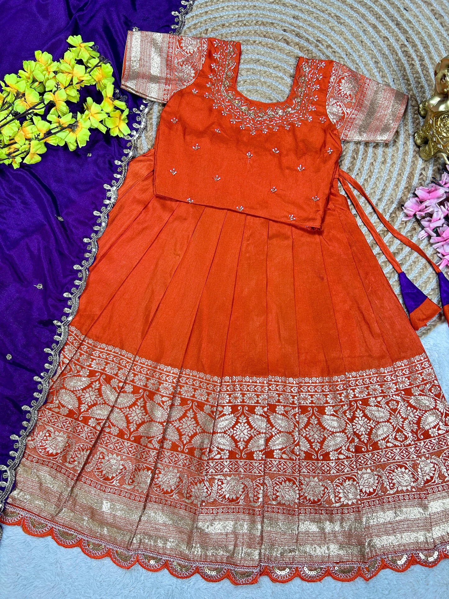 Dassehra Fanta Lehenga for kids