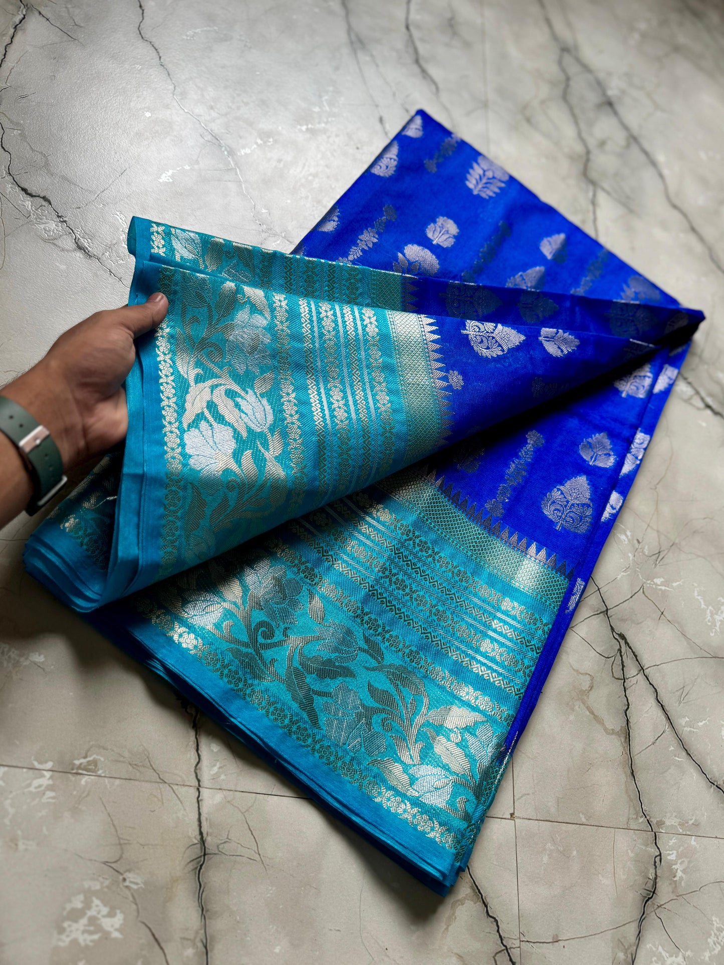 BANARSI HANDLOOM SEMI GEORGETTE Budget saree