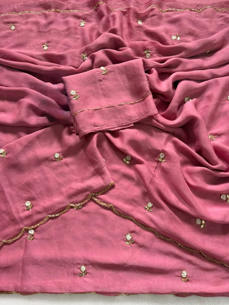 Budget Cutwork rangoli crush silk saree