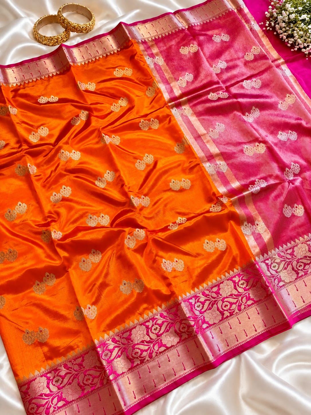 Juhmki series Banarasi katan soft silk sarees
