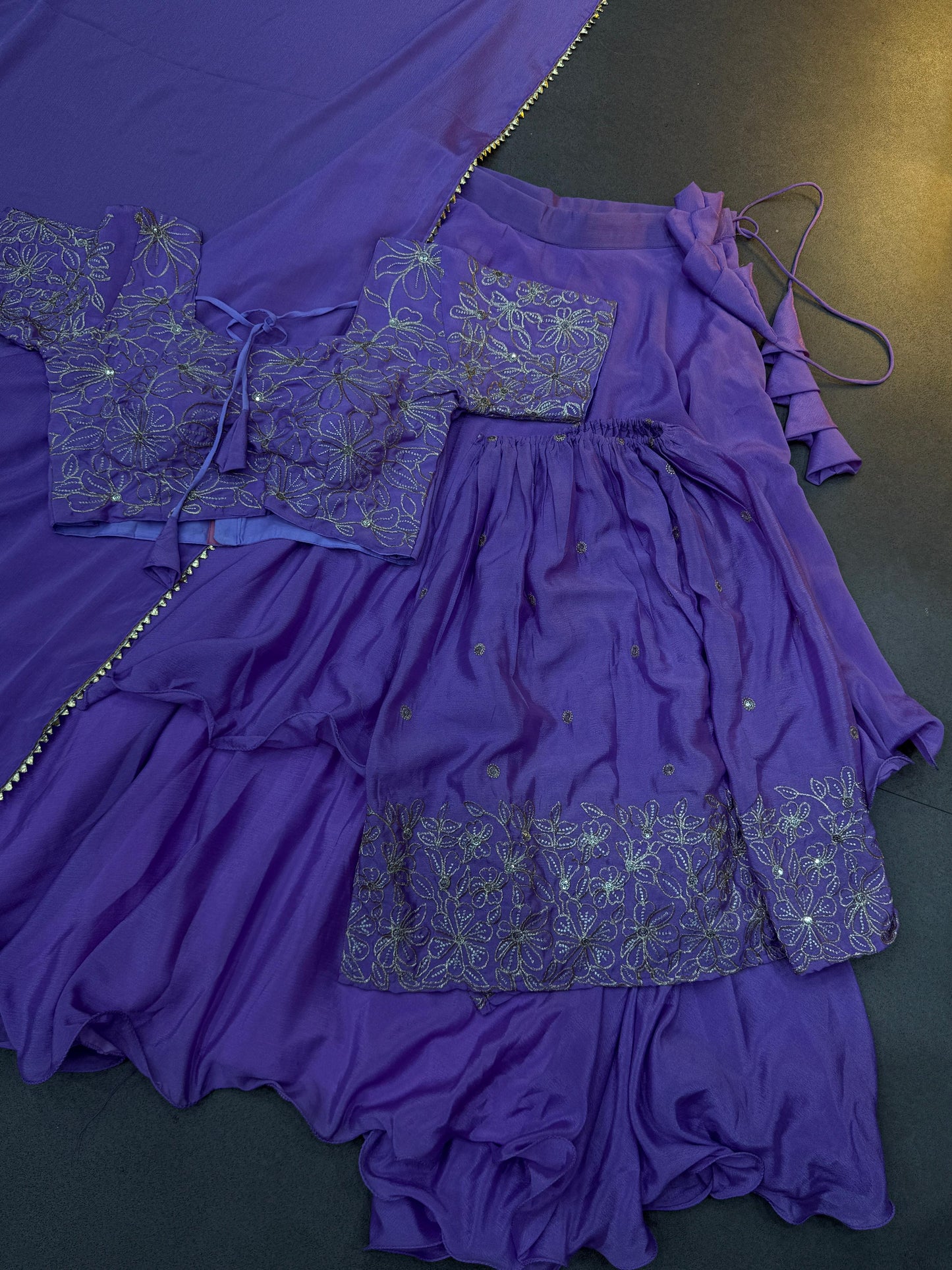 4 in one model Chinnon trendy  Cafe gown ✨