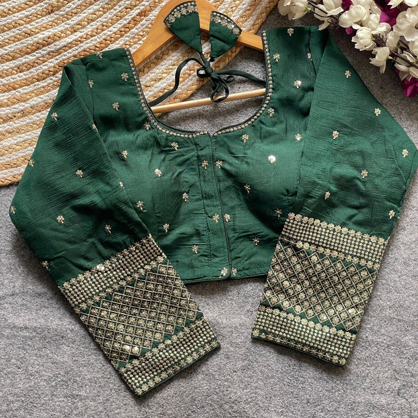 Stitched blouse for all sarees