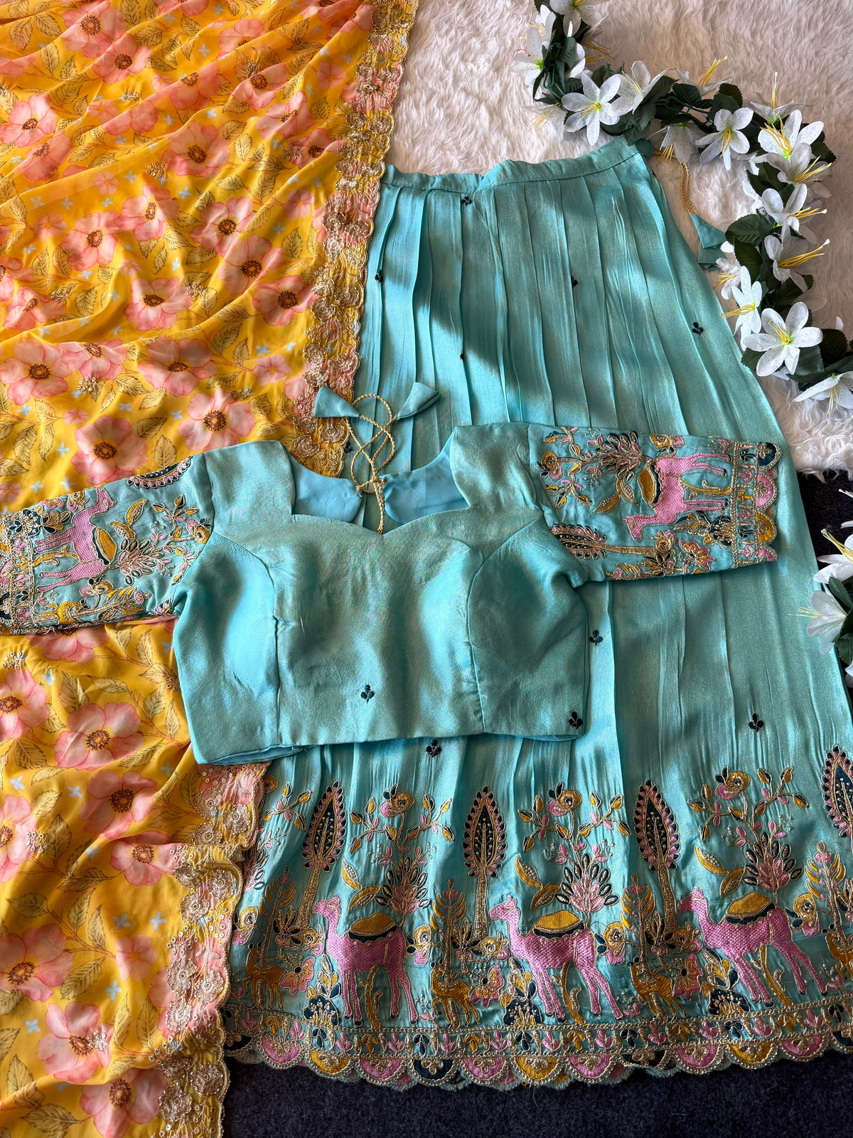 CAMLINE Designer  soft tissue Lehenga
