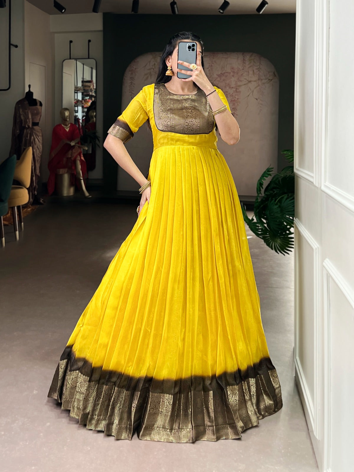 Classic long marshmello gowns  with weaving
