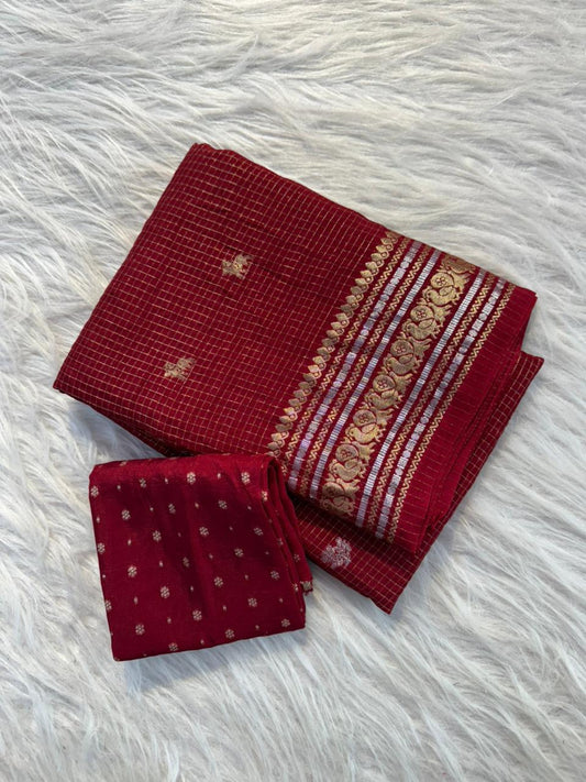 Viscose Chinon chit pallu silver and gold trendy look saree