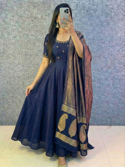 Big boss Tanuja Desginer classic gown
