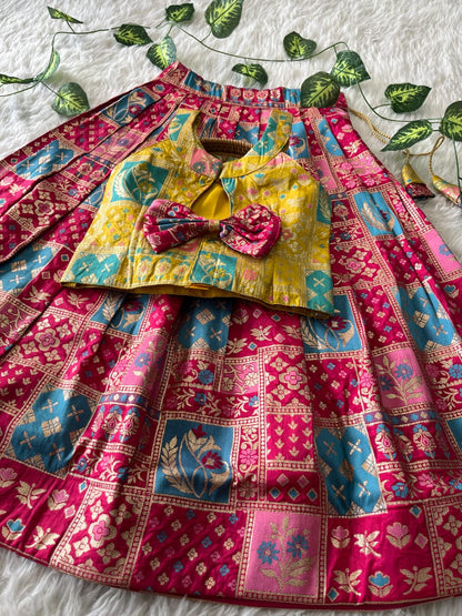 Mini Ethnic Dola silk Cute kids Choli Set