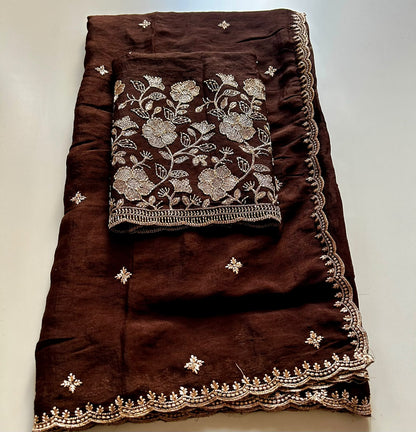 Budget chocolate gold Cara’s bitty saree