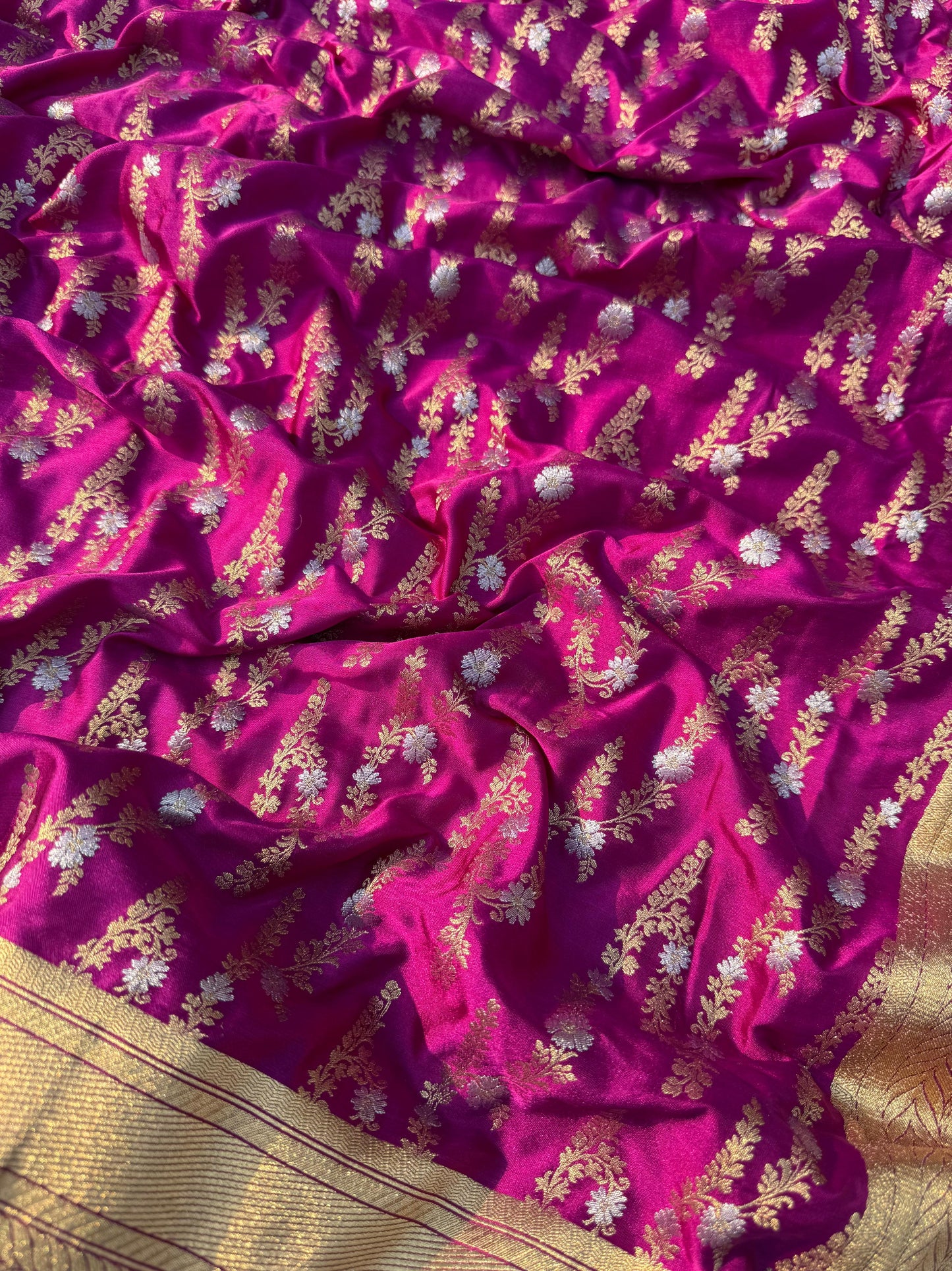 Premium Luxe Mashru Classic Saree