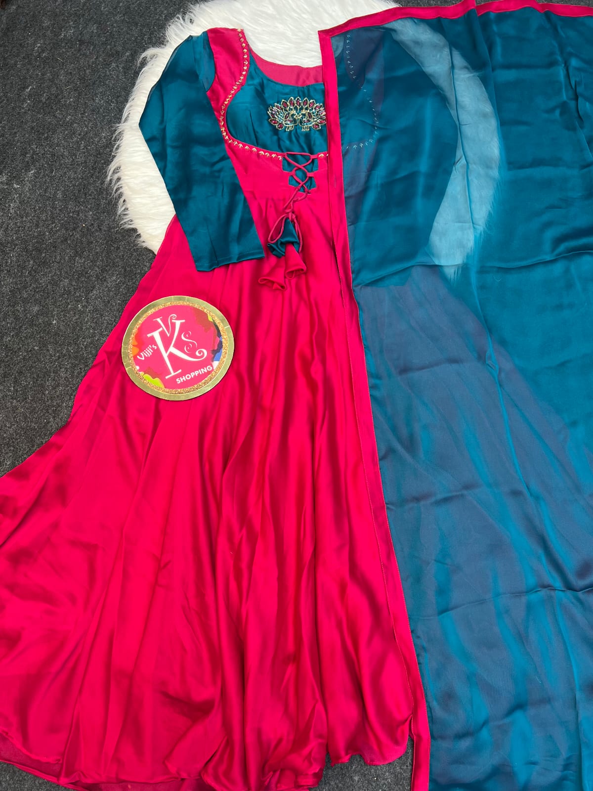 Dassera Special South Indian cafe  Gown-Voni