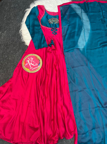 Dassera Special South Indian cafe  Gown-Voni