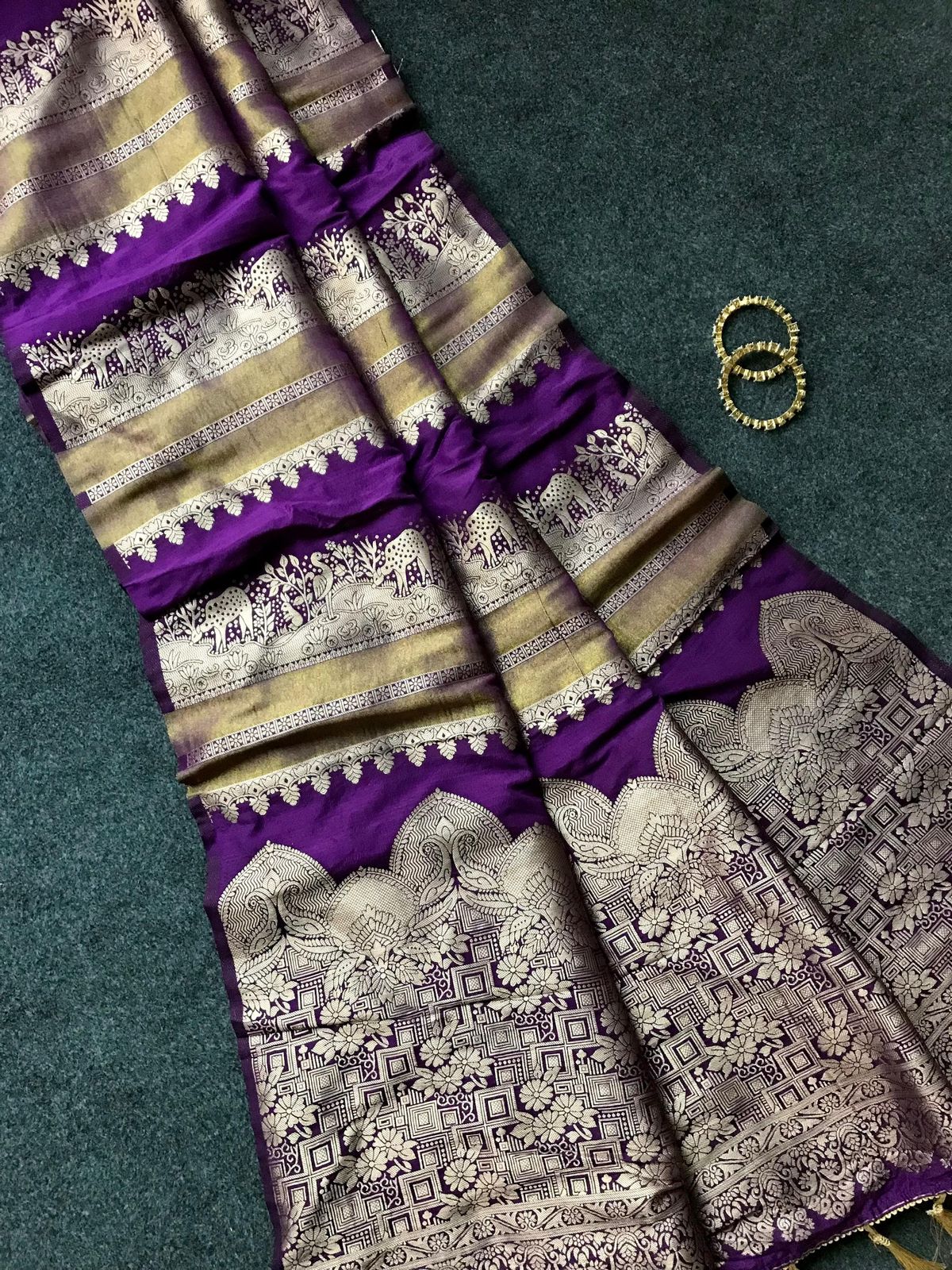 Trendy Khadi Georgette semi soft saree