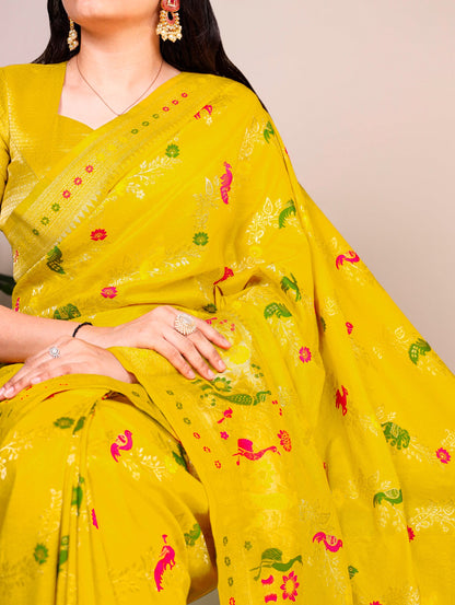 Vintage weaving stylish traditional saree