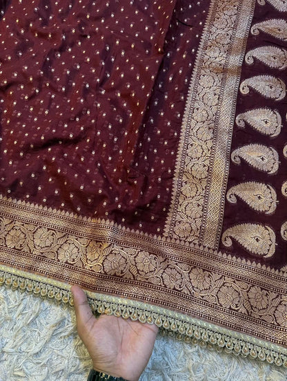 Georgette Banarasi trendy gold zari