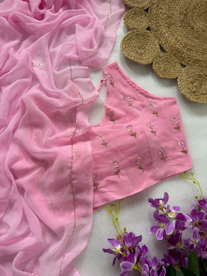 Cuttdana Georgette Saree with stitched blouse