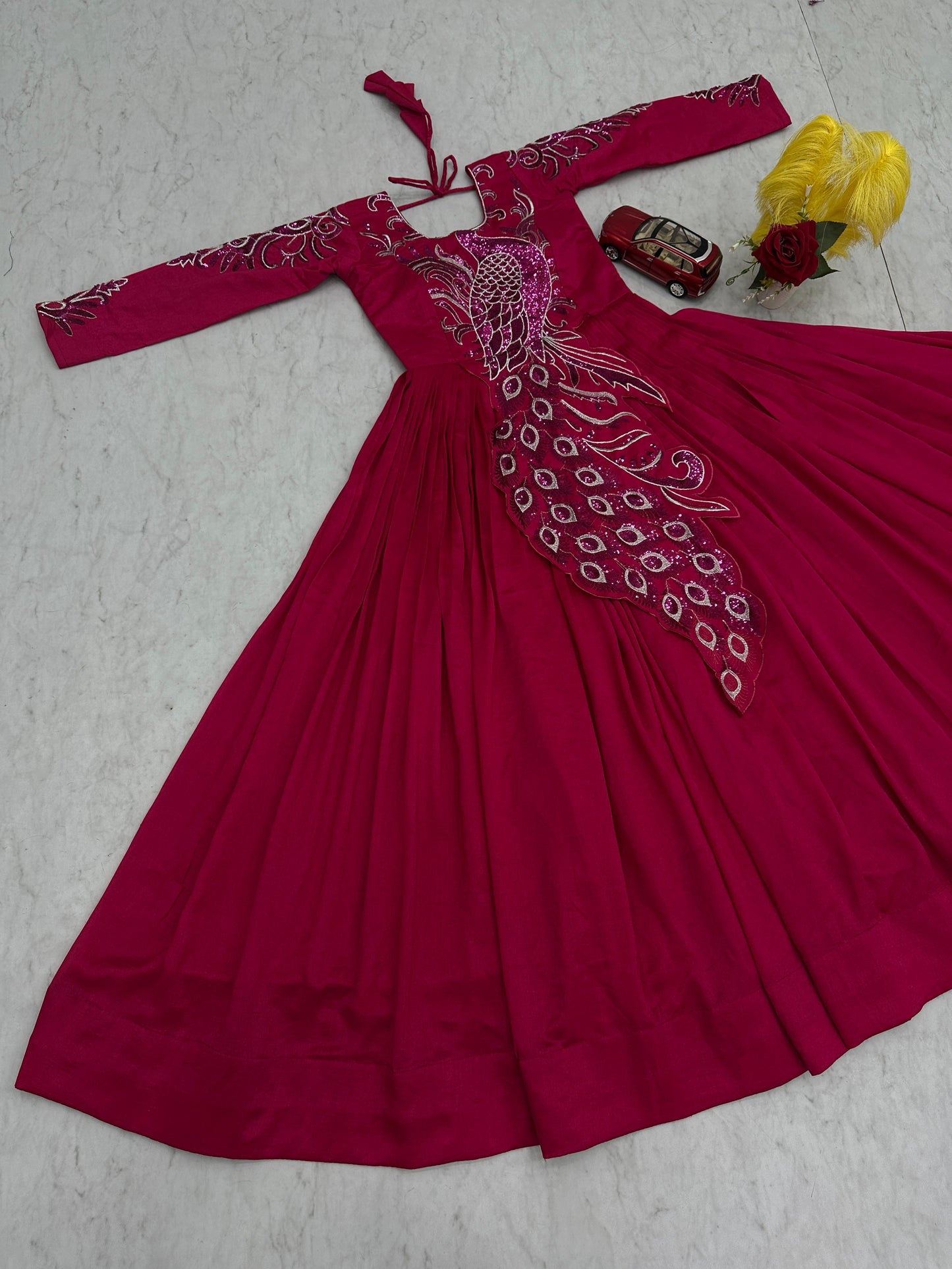 Big boss tanuja peacock long gown