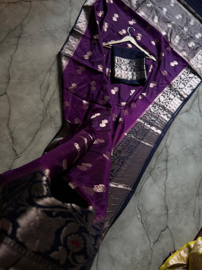 Handloom  colourful Row Mango Vintage saree