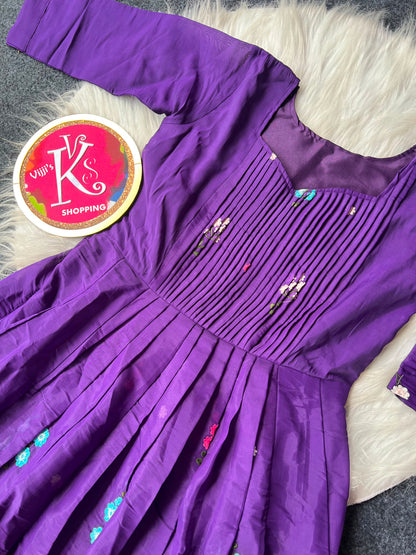 Café Embroidery Oo Sita  Gowns