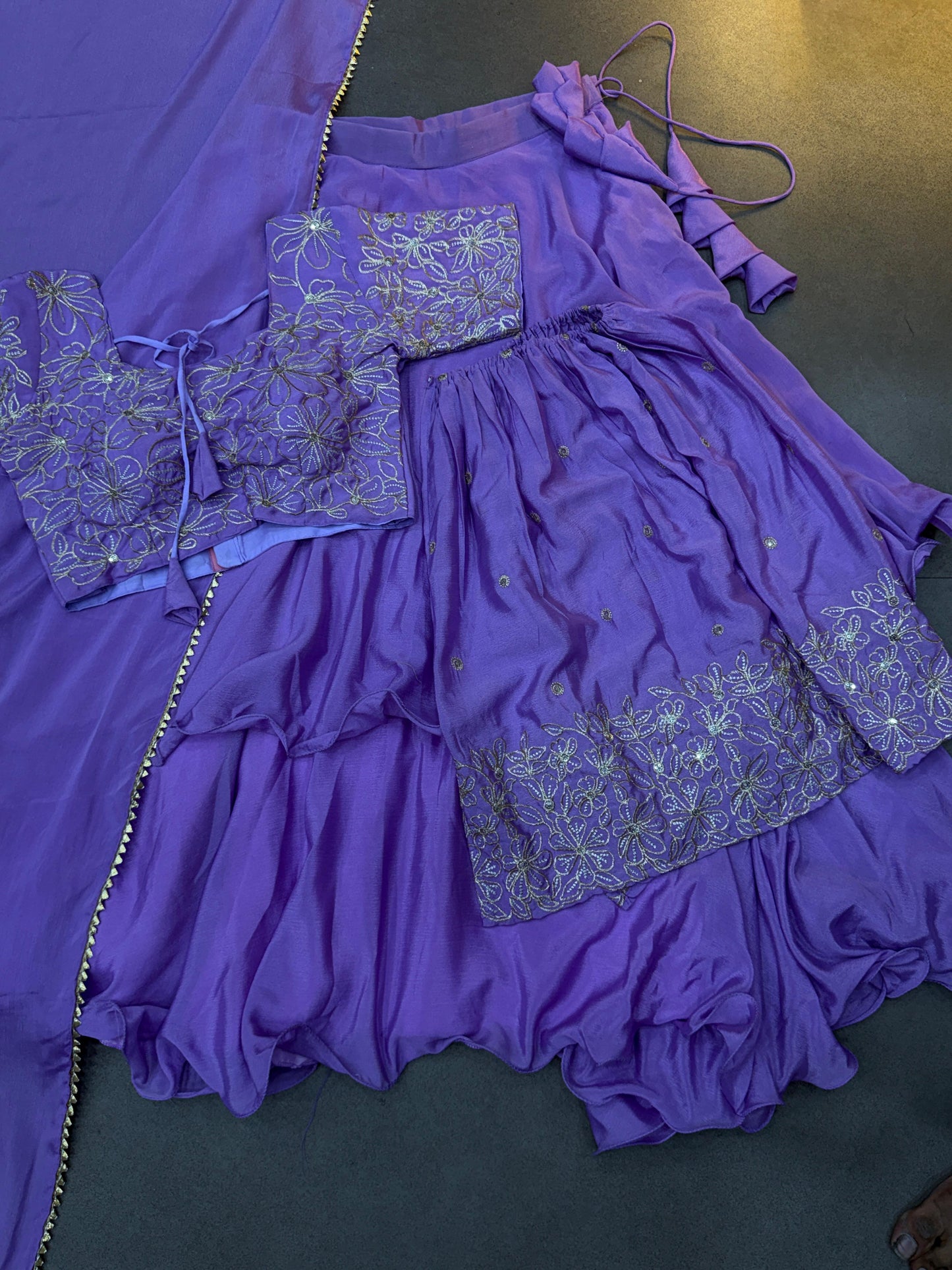 4 in one model Chinnon trendy  Cafe gown ✨