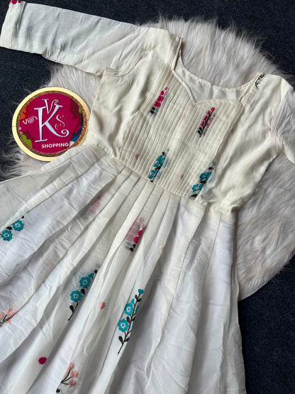 Café Embroidery Oo Sita  Gowns