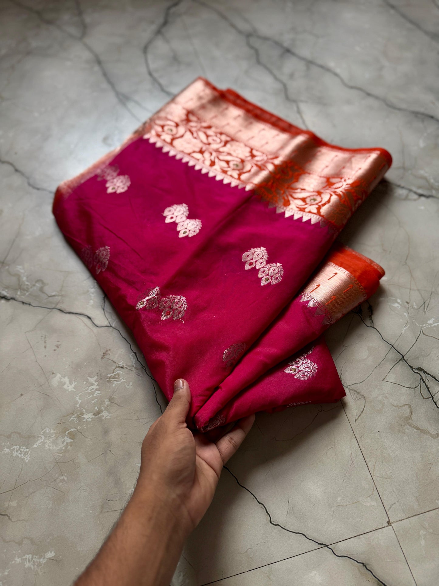 Handloom row mango premium vintage vibe festival wear saree