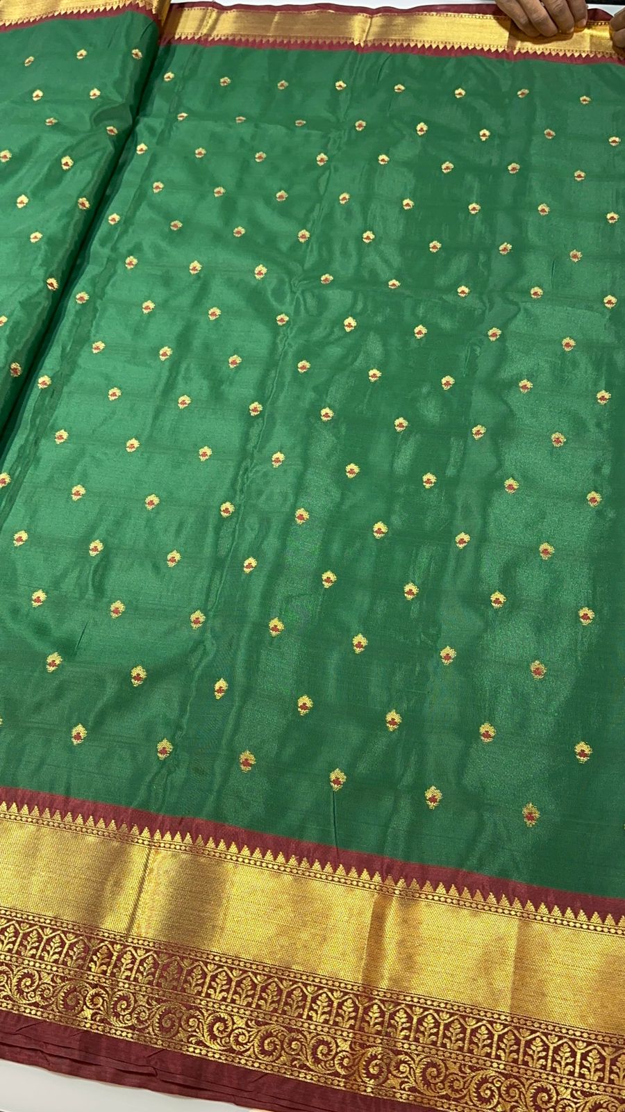 Vintage semi Gadwal traditional pattu sarees