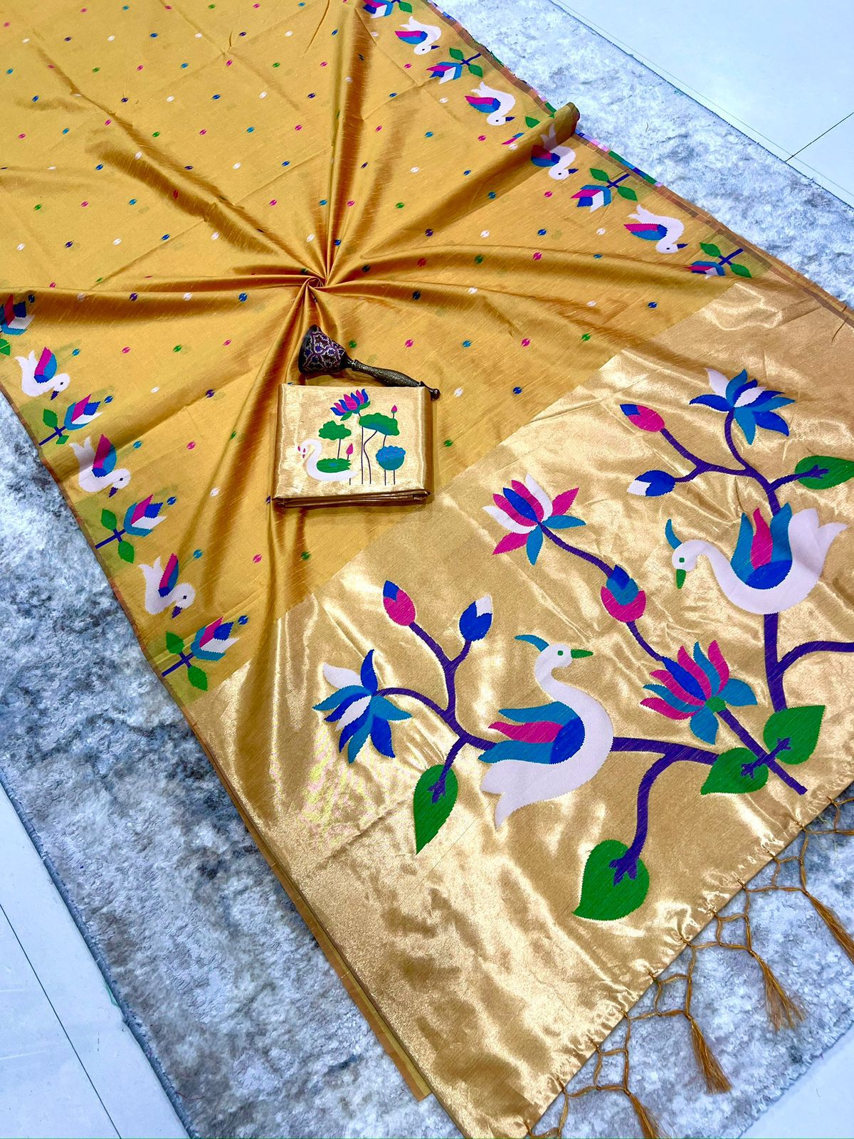 Khadi row silk vintage style zari saree