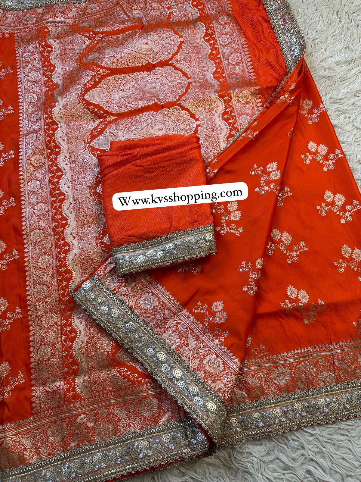 Rashmi’s dreamy tradition Mashru silk saree luxe