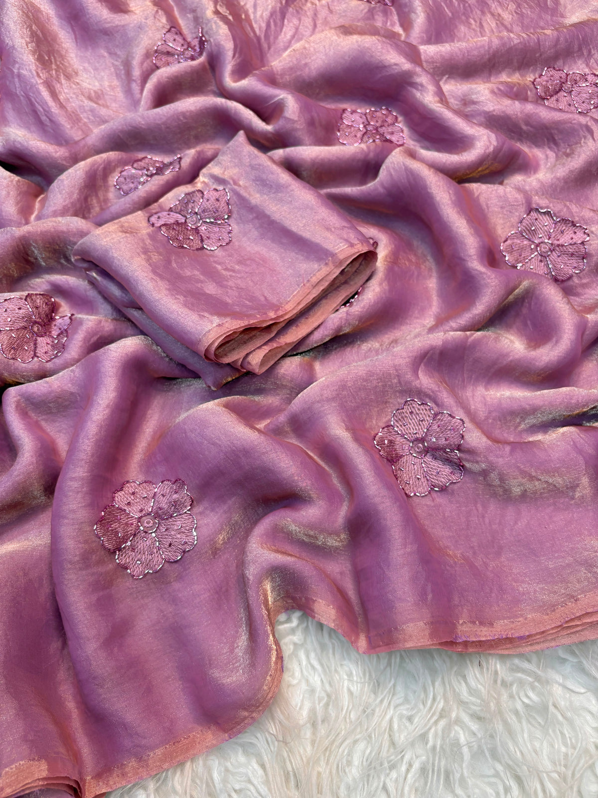 Trending space fendy silk saree with thread embroidery
