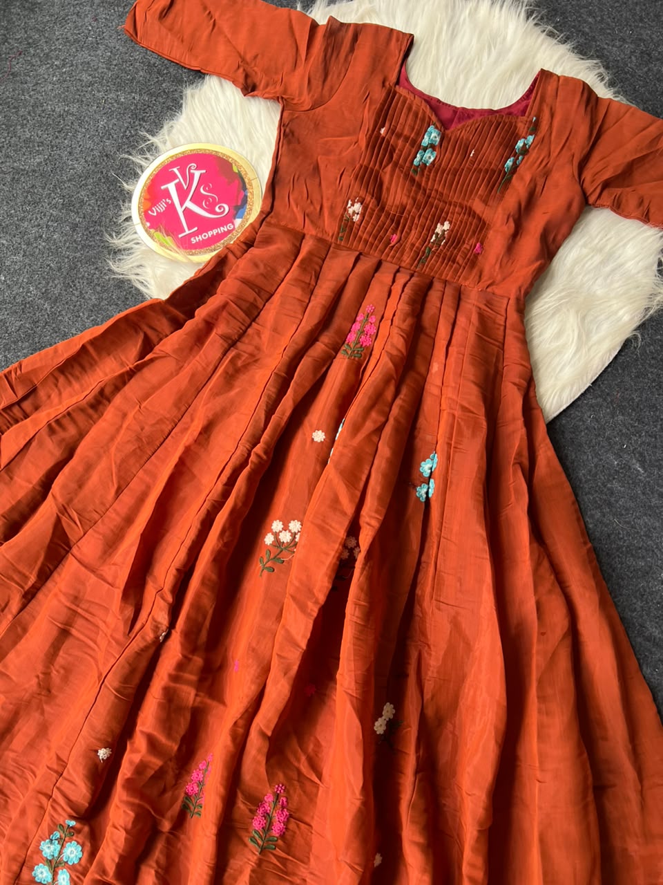 Café Embroidery Oo Sita  Gowns