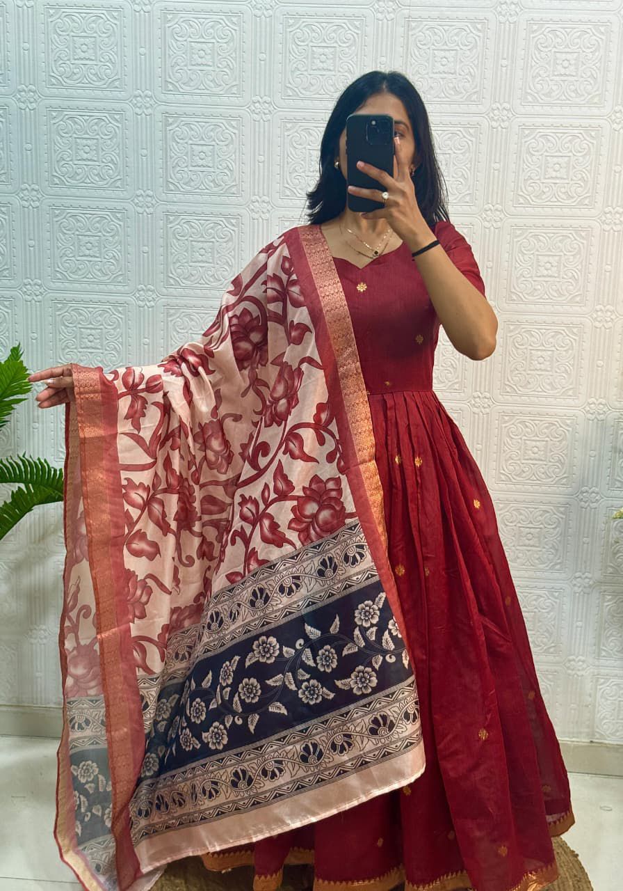 Classic look weaving zari gown with dupatta