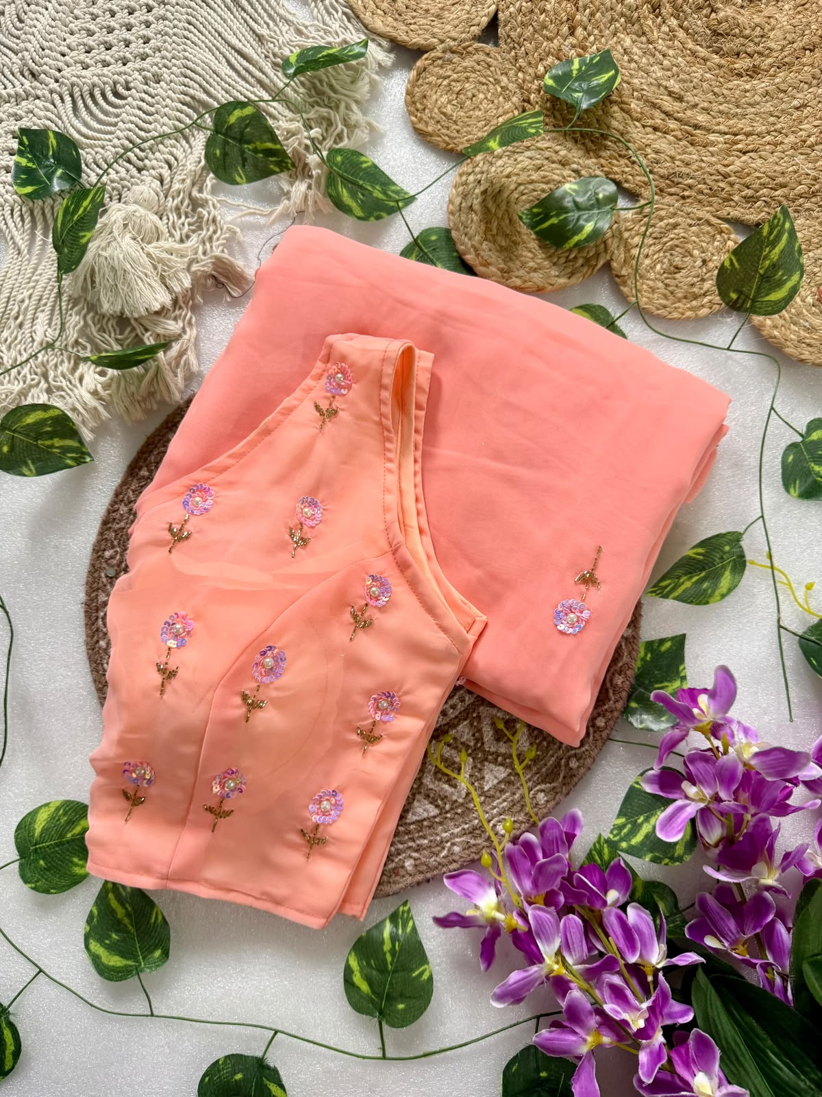 Cuttdana Georgette Saree with stitched blouse