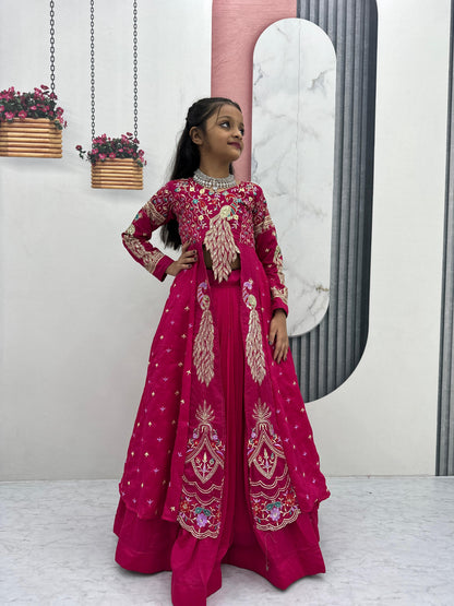 Kids cute peacock Desginer sets