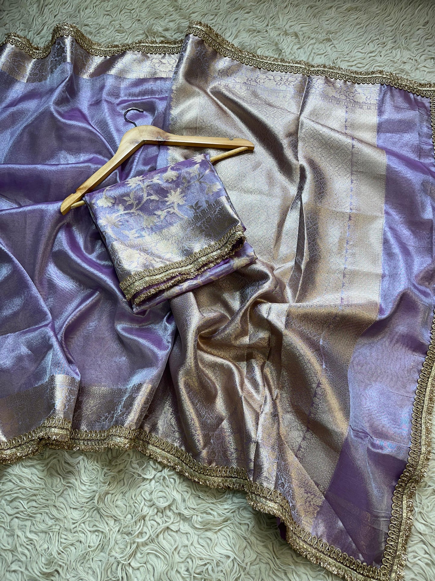 Pure weaving Zari Trendy Saree