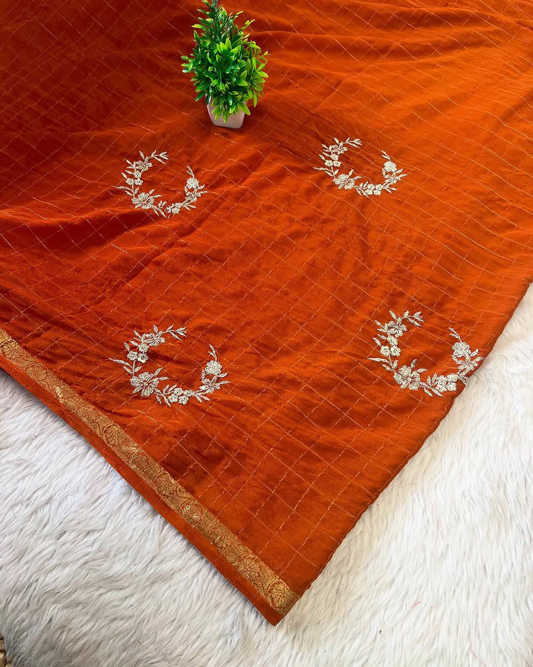 Chinon Viscose Checck Classic sarees