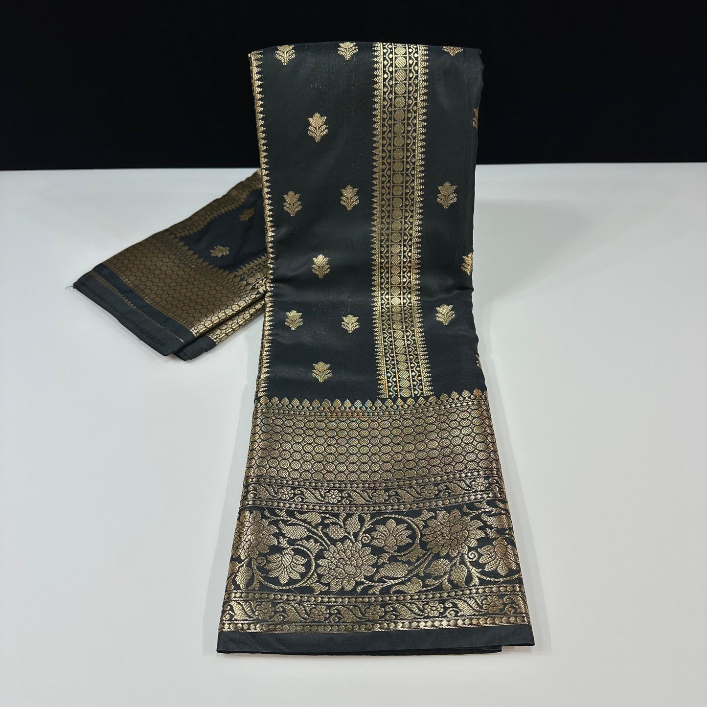 Semi Banarasi’s Katan silk weaving temple sarees