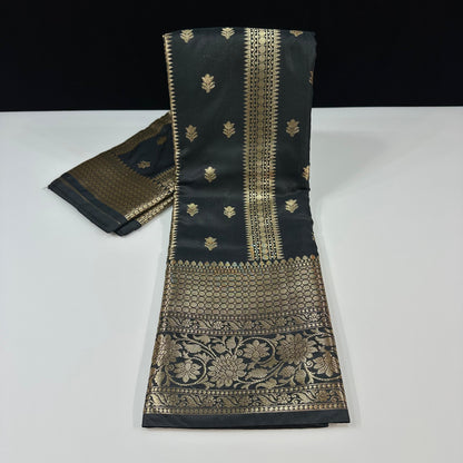 Semi Banarasi’s Katan silk weaving temple sarees