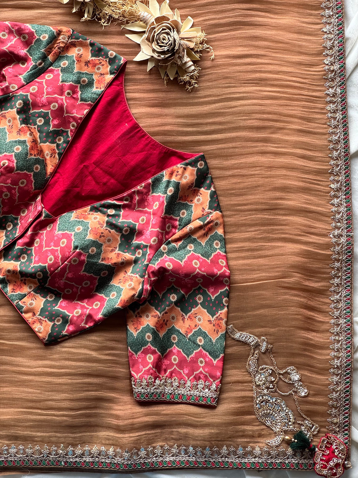 Crunchy silk rustic elephant saree with stitched blouse
