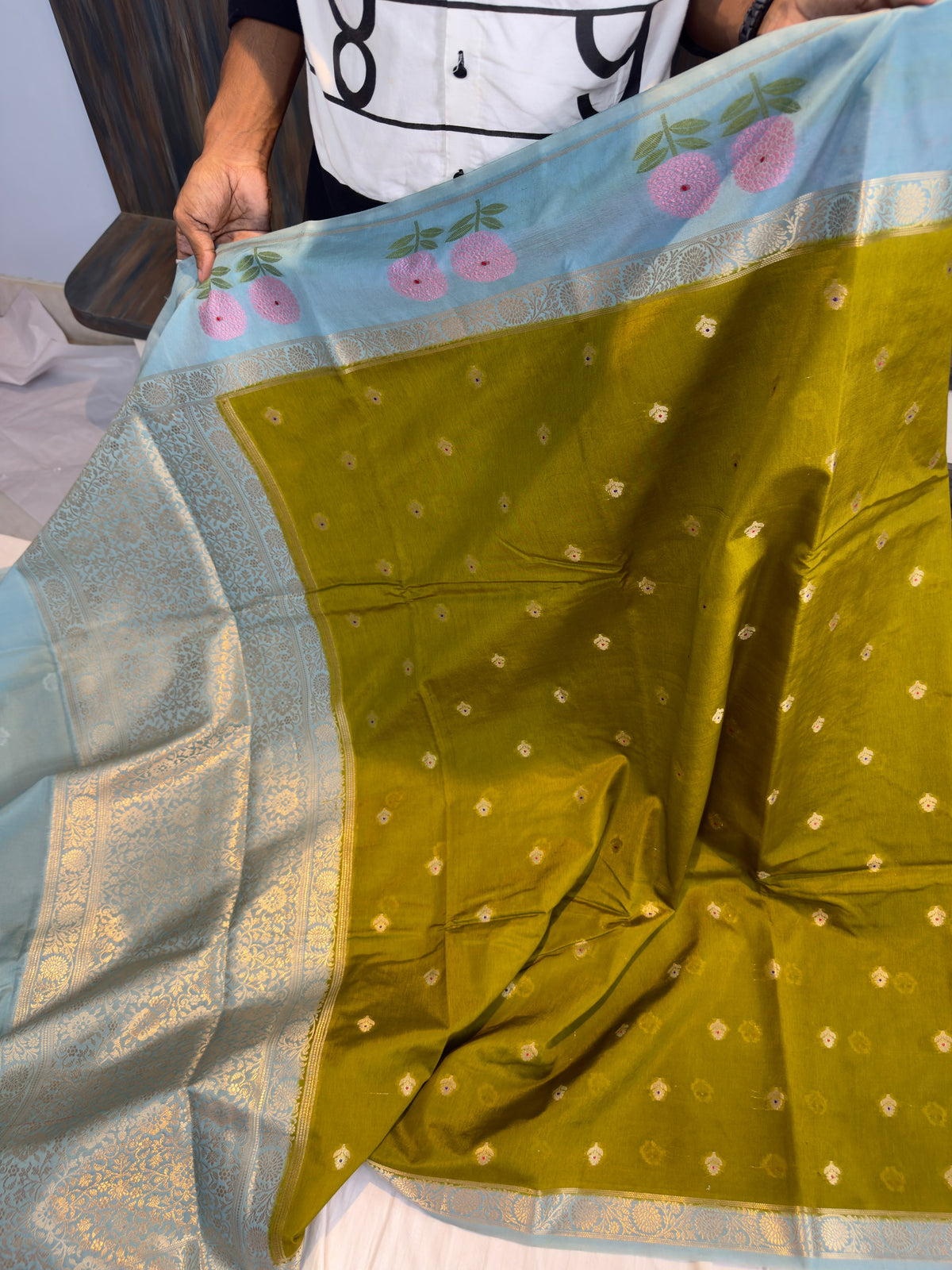 Banarasi  dyebl pure viscose silk fabric saree
