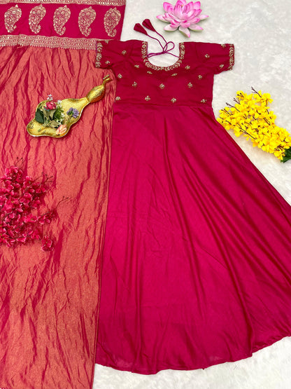 Big boss Tanuja Desginer classic gown
