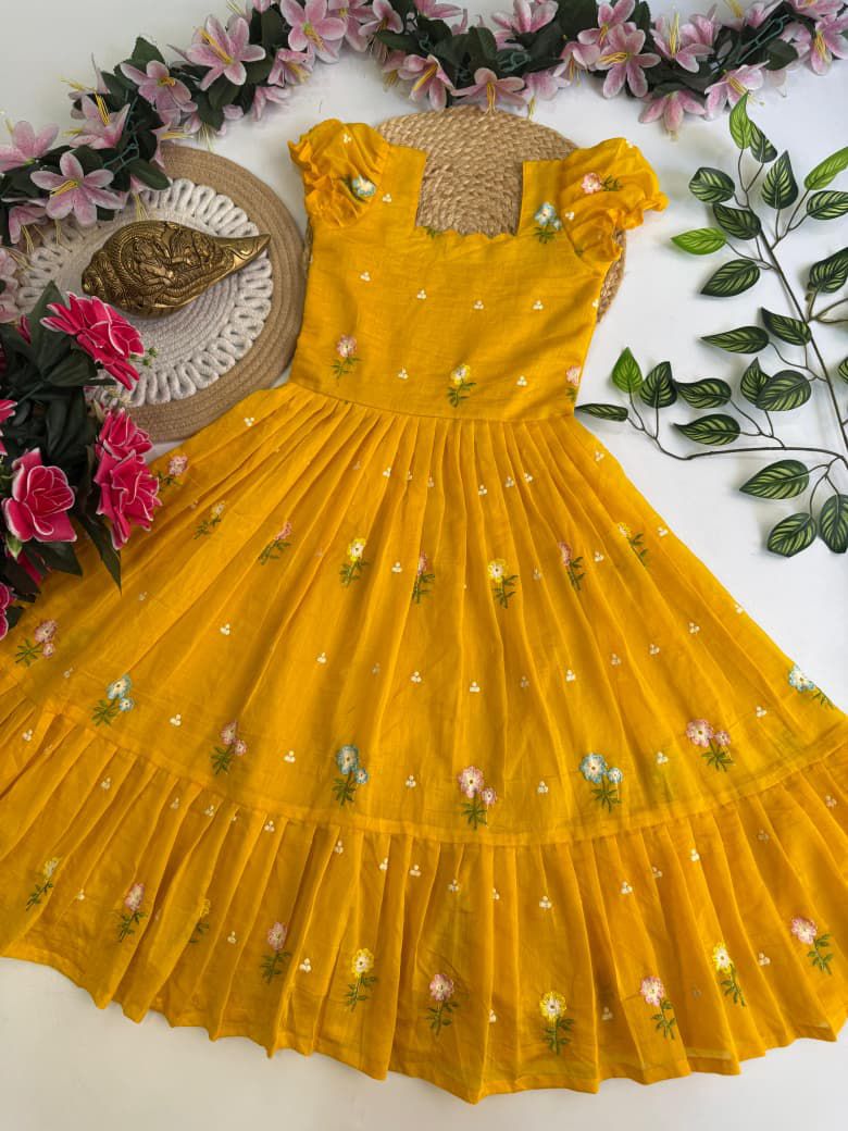 Kids travelling special Chanderi gowns