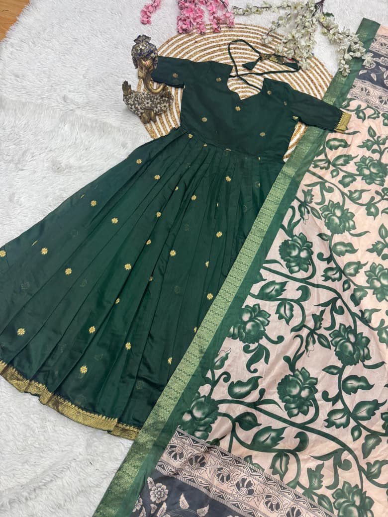 Classic look weaving zari gown with dupatta