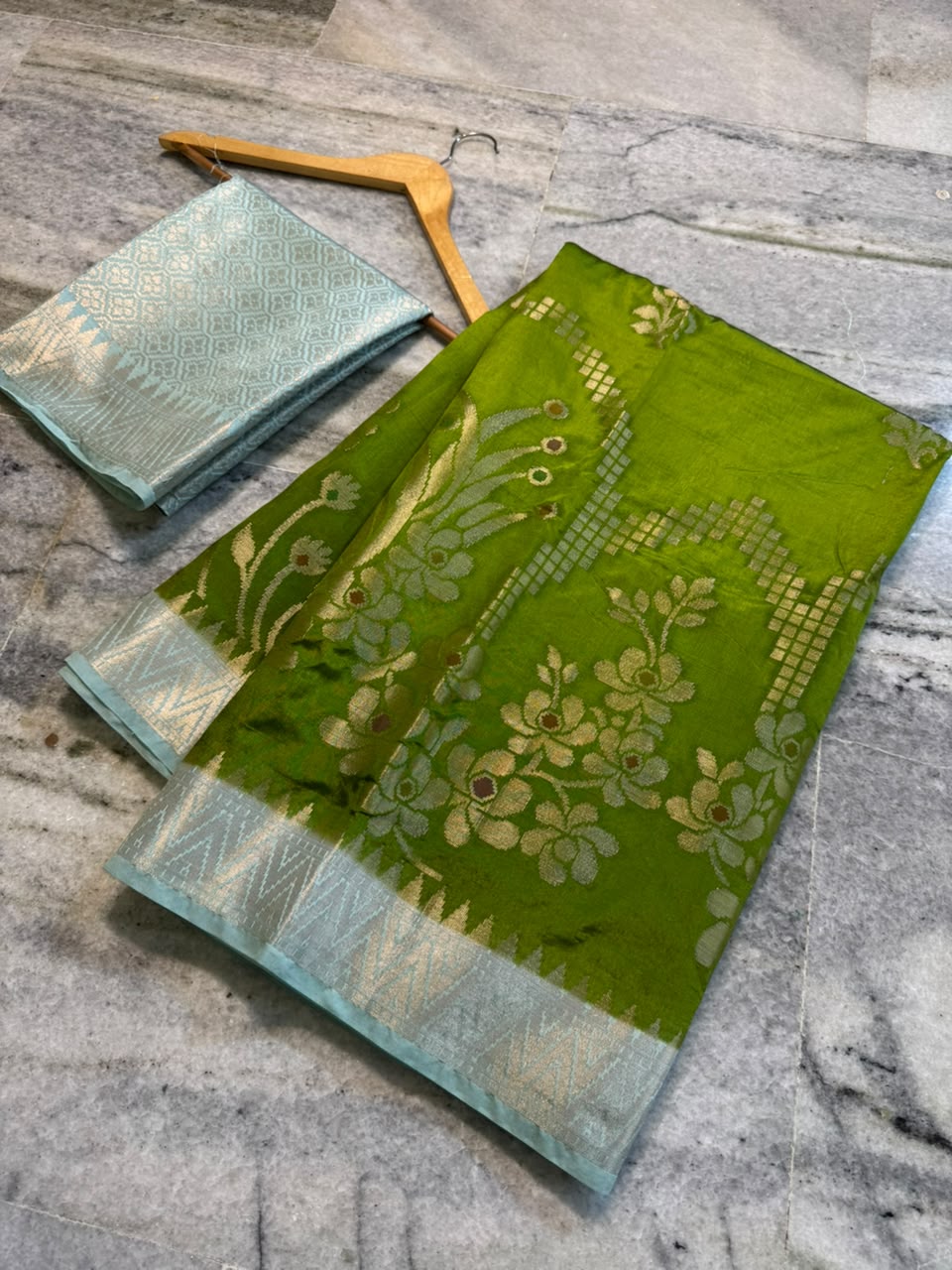 Banarasi trending dupian soft silk sarees