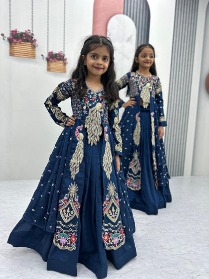 Kids cute peacock Desginer sets