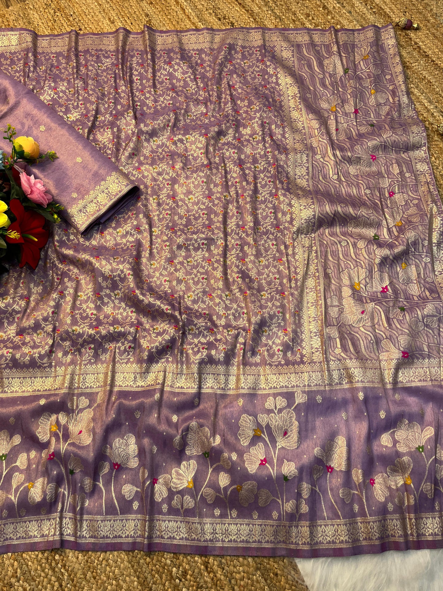Soft Banarasi’s Katan tisuue silk classic sarees