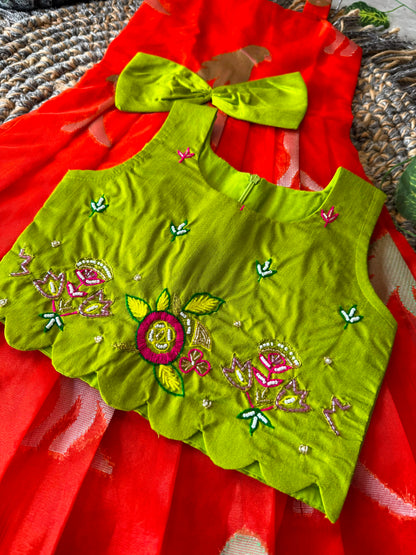 ✨ Little Princess Cute Bird Motif Festive Kids Gown