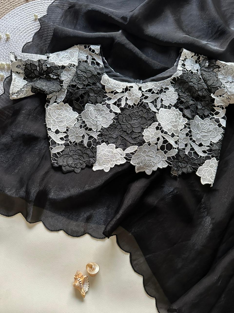 Soft and space silk Trendy Saree