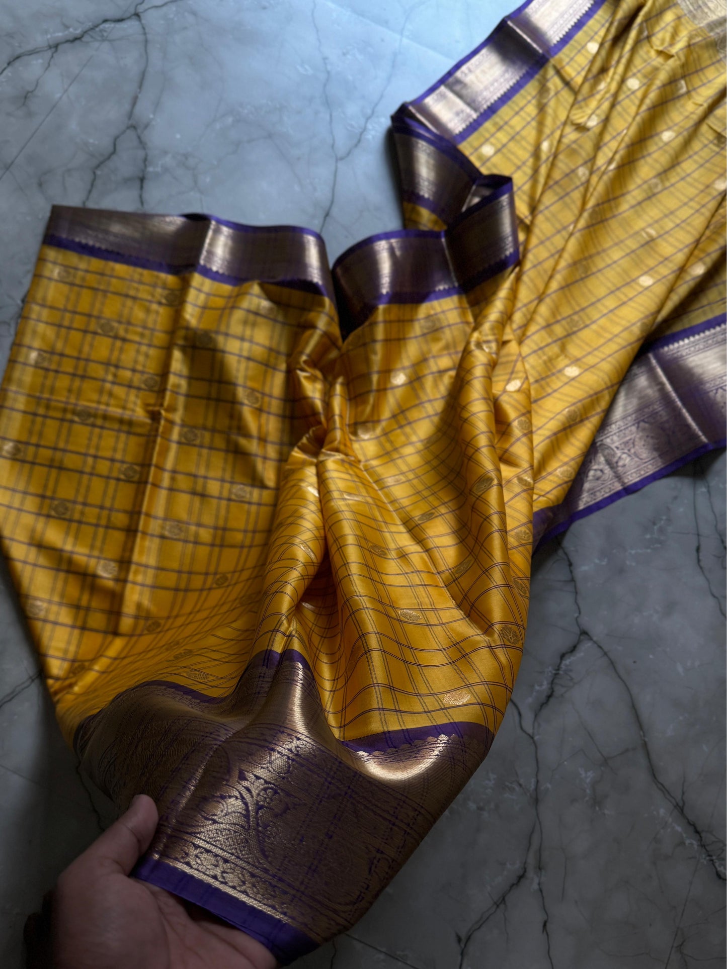 Vintage kanchi zari buti saree