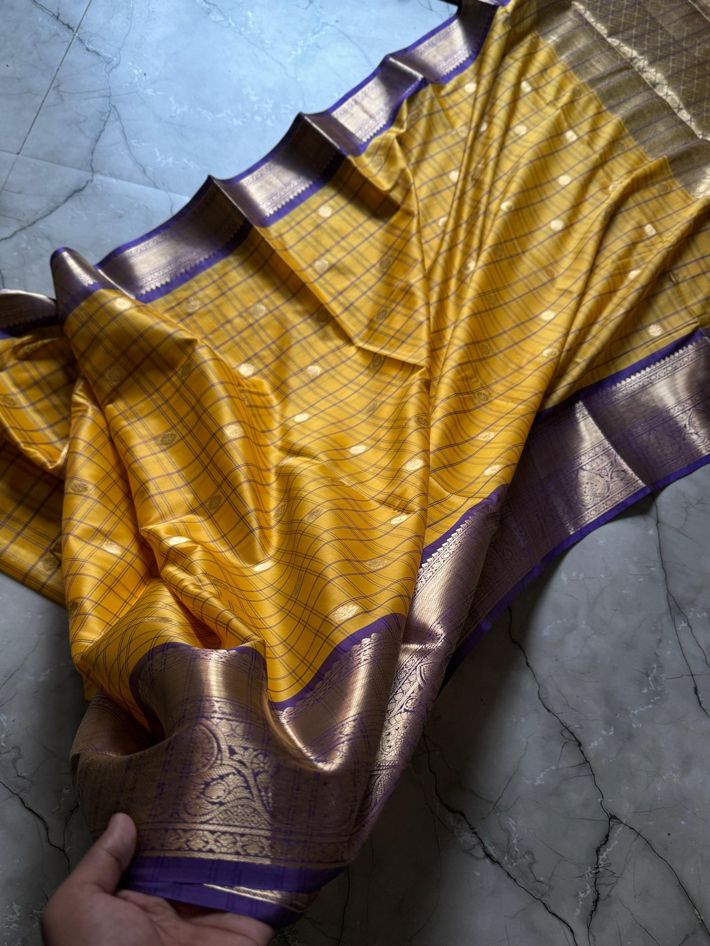 Vintage kanchi zari buti saree